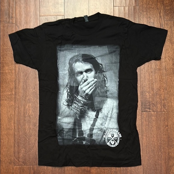 Mayday Parade Black Graphic T-Shirt, Size Medium, NWOT - Picture 1 of 9